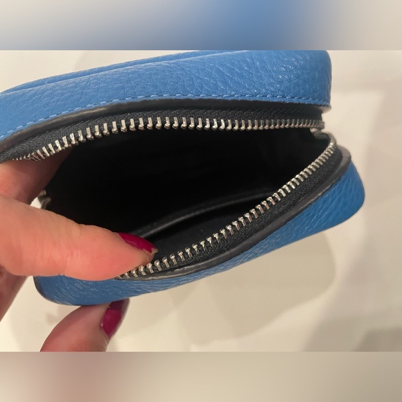 Coach X Peanuts Mini Boxy Cosmetic Case With Snoopy And Friends 6447 - Picture 13 of 13